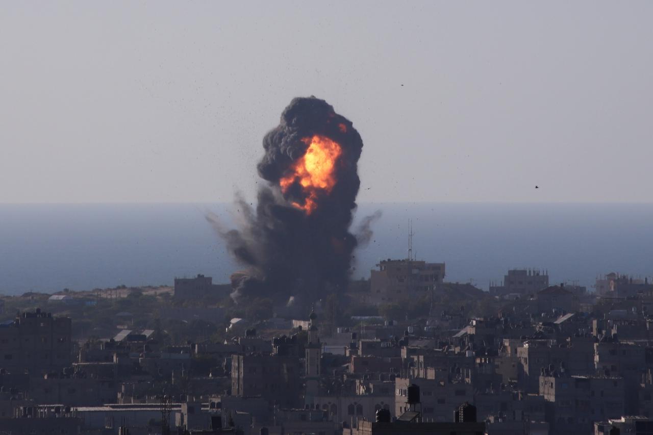 MIDEAST-GAZA-RAFAH-AIRSTRIKES