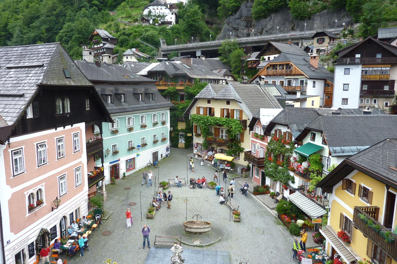Austrija