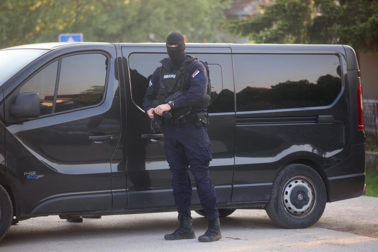 Dubona: Policija osigurava područje gdje je sinoć došlo do masovne pucnjave
