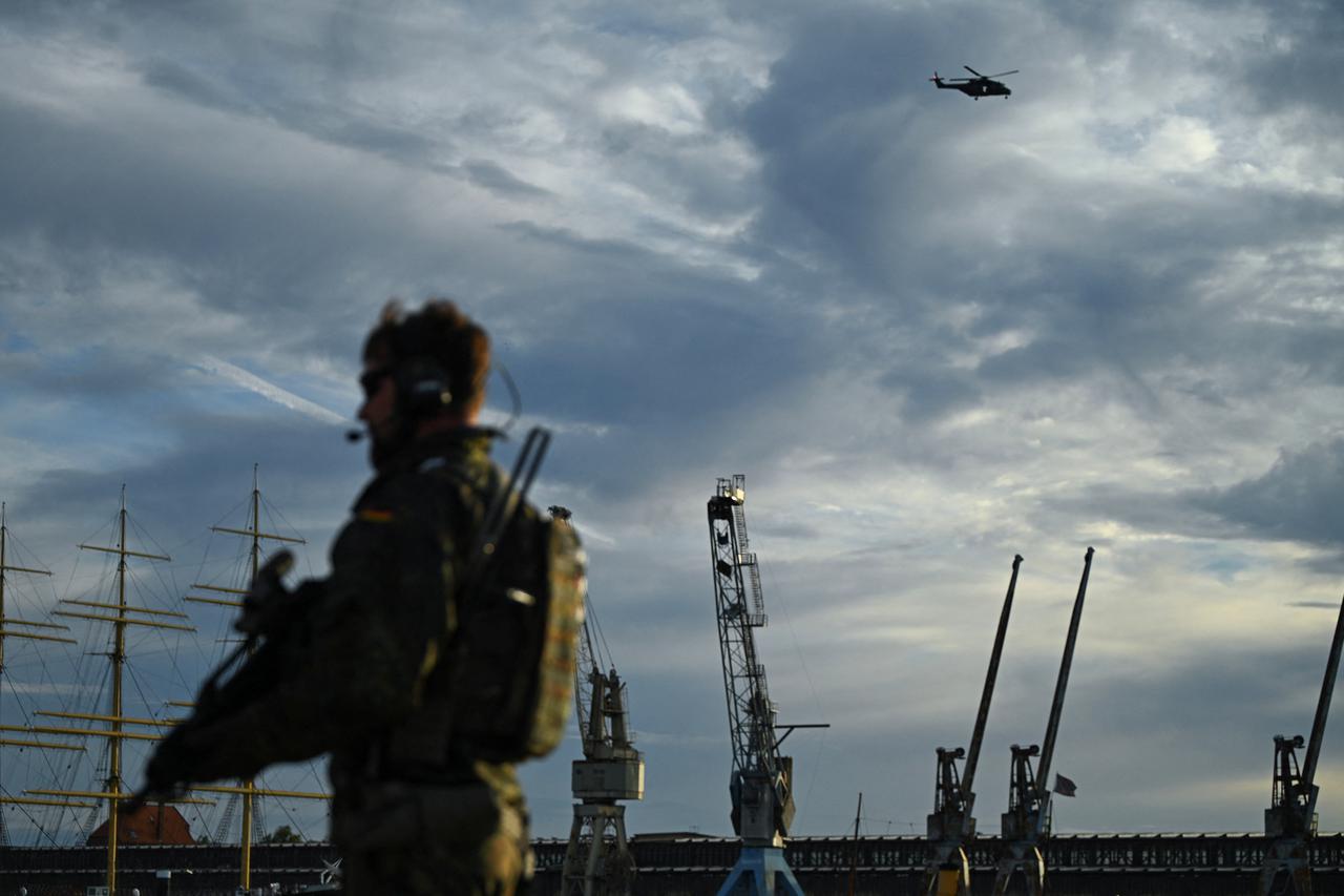 German army Bundeswehr during Red Storm Bravo Ecercise in Hamburg