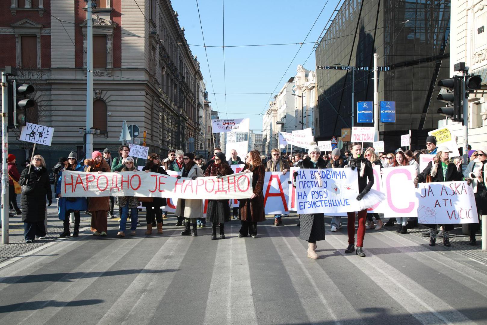11, February, 2025, Belgrade -The acting ensembles organized a protest walk "Traveling Theater" that started in front of the Temple of Saint Sava at 12:30 p.m. where those present paid a 15-minute tribute, and then the procession moved along the street next to the theaters that joined the walk. Photo: Milos Tesic/ATAImages  11, februar, 2025, Beograd - Glumacki ansambli organizovali su protestnu setnju "Putujuce pozoriste" koja je krenula ispred Hrama Svetog Save u 12.30h gde su prisutni odali 15-minutnu pocast, a potom je povorka krenula ulica pored pozorista koja su se prikljucila setnji. Photo: Milos Tesic/ATAImages Photo: Milos Tesic/ATAImages/PIXSELL