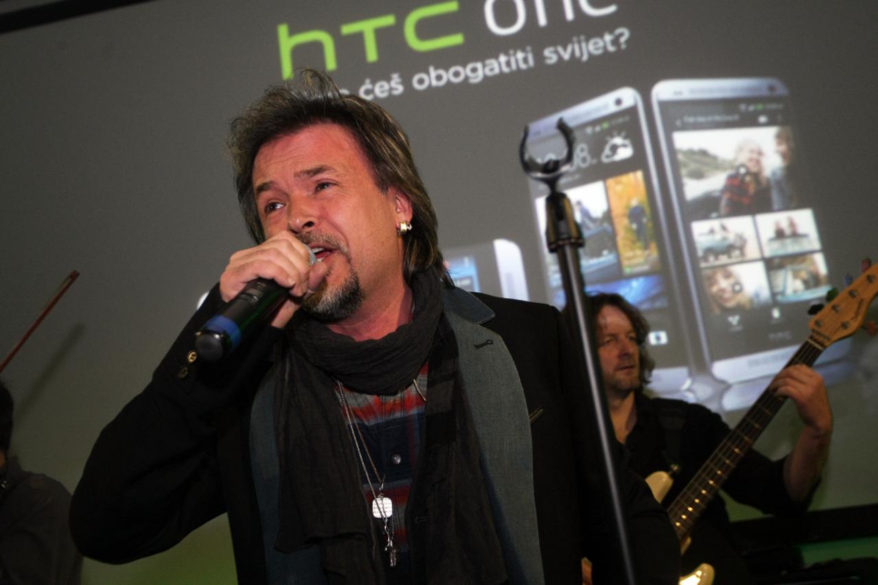 HTC (1)
