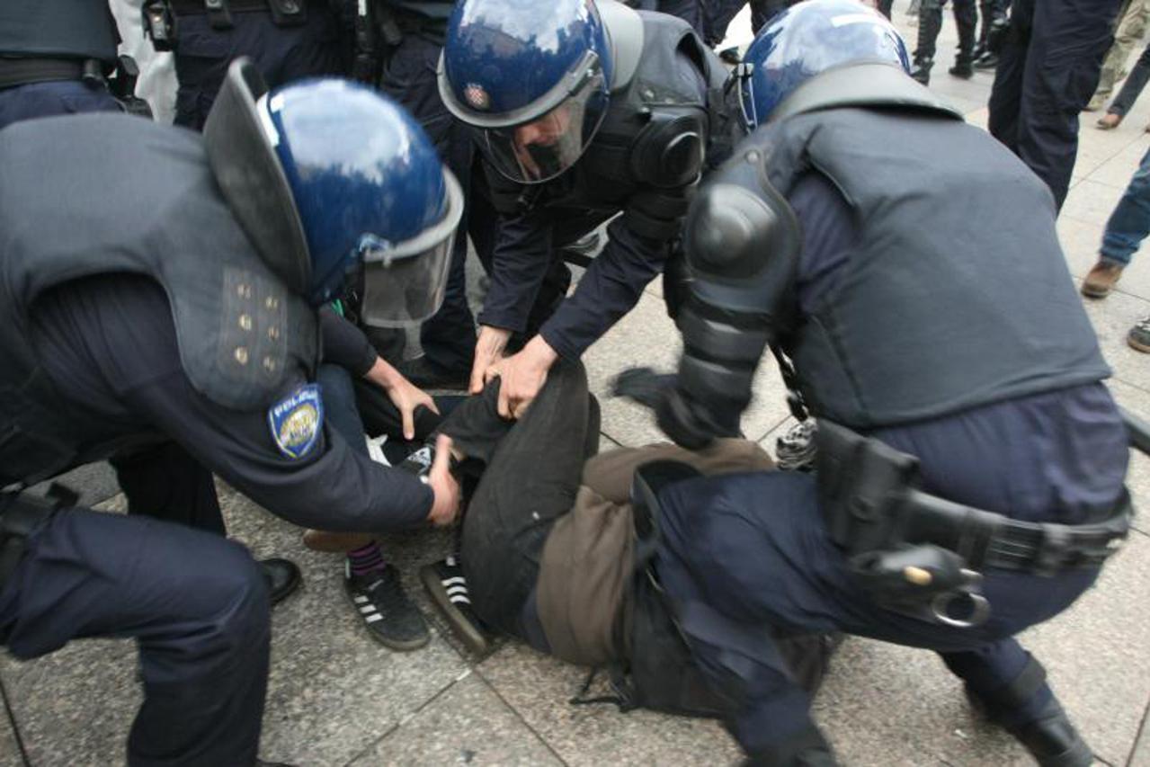 prosvjed fašisti (1)