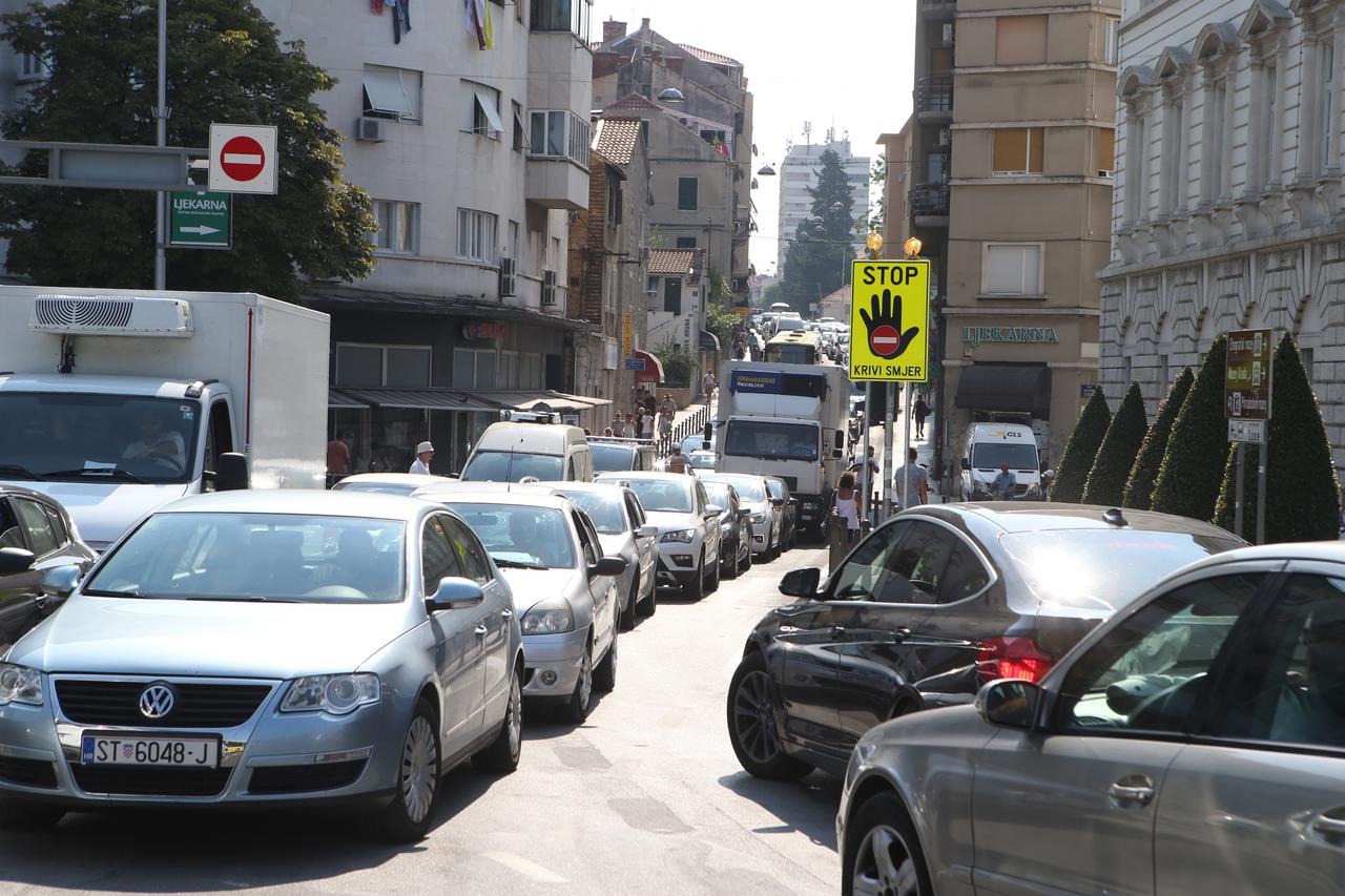 Split: Prometni kolaps nakon što je Zvonimirova ulica promijenjena u jednosmjernu