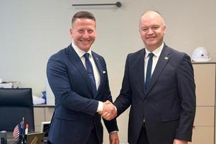 Uveli su "Baka – djed servis", mjesečna naknada 360 eura