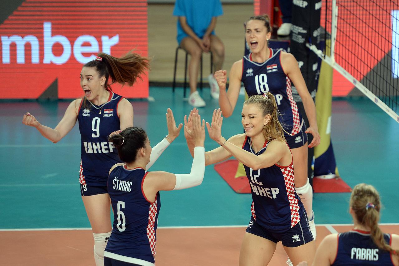 Hrvatska ženska odbojkaška reprezentacija