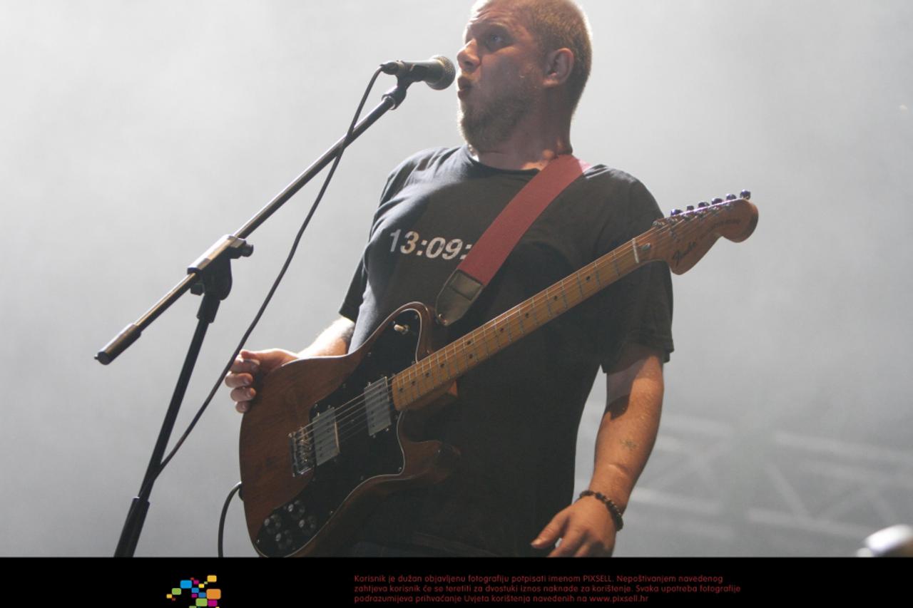 tokac01_PXL_kar_110812