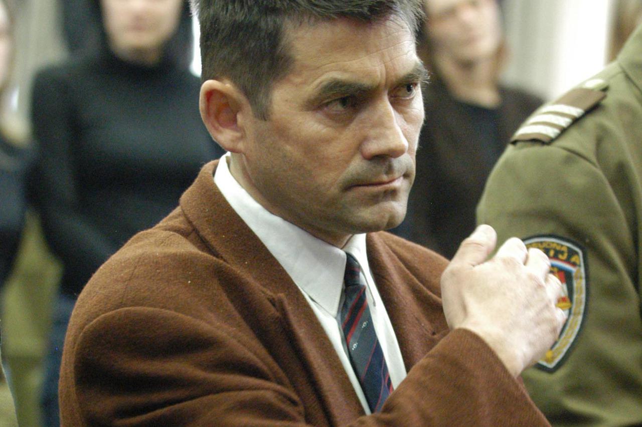 30.3.2005. Ivan Bulj osu?en na 27 g. zatvora zbog ubojstva An?ele Bešli?