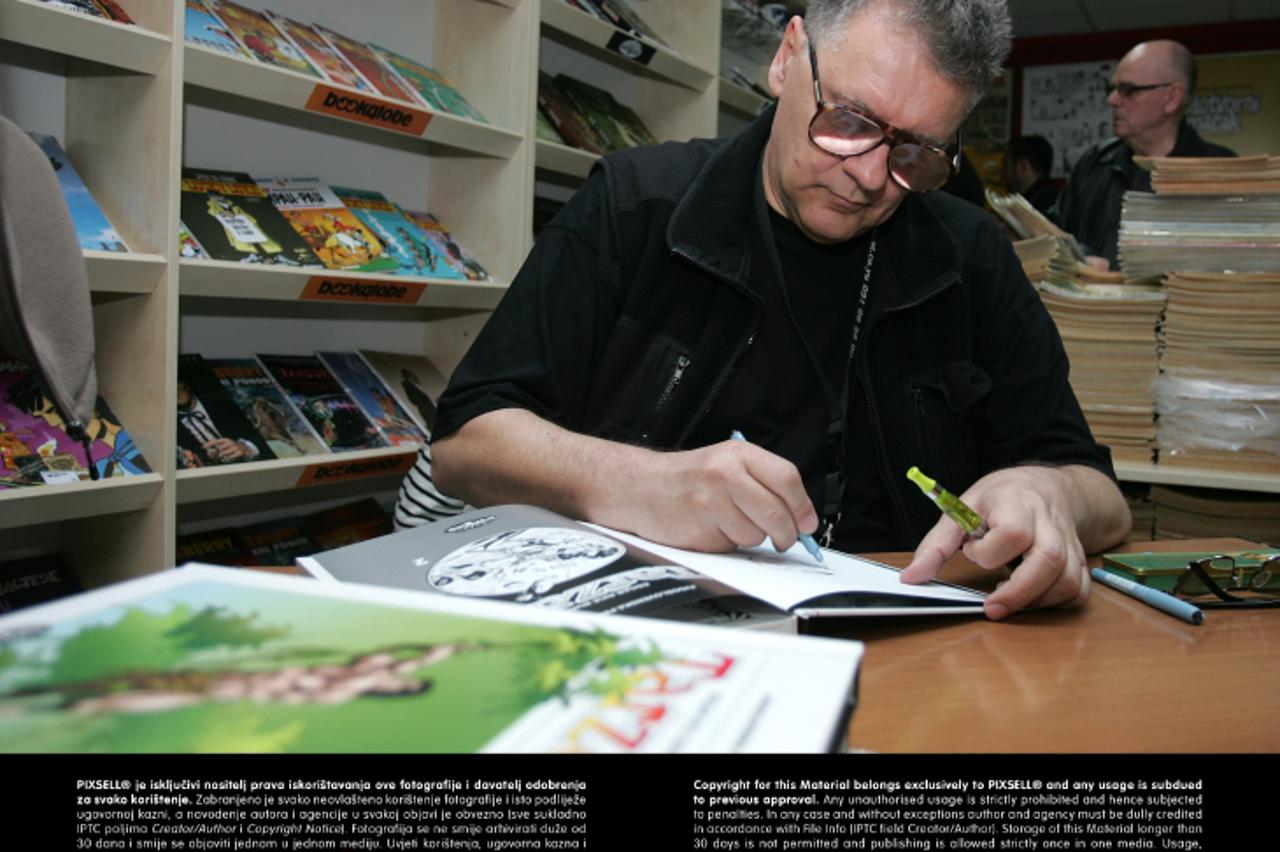 '20.04.2013., Zagreb - Poznati srpski crtac stripova, Bane Kerac potipisivao je obozavateljima stripove u strip-knjizari Lastan. Photo: Grgur Zucko/PIXSELL'