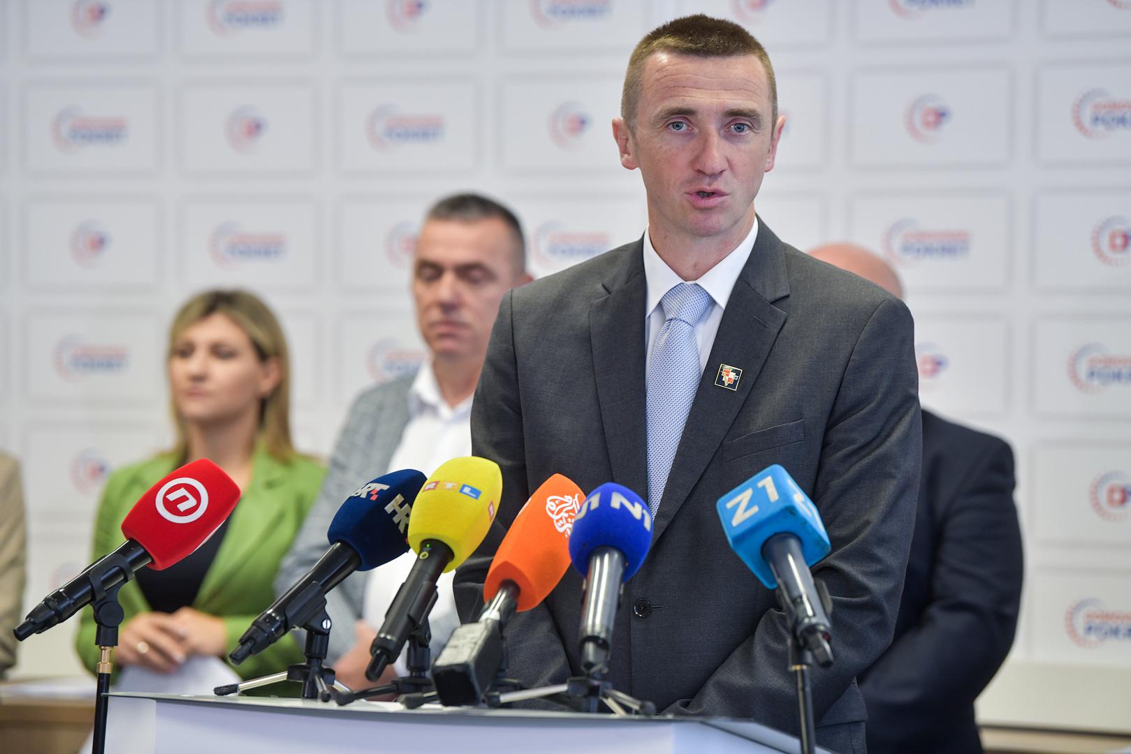 22.05.2024., Zagreb- Ivan Penava, predsjednik Domovinskog pokreta, odrzao je konferenciju za medije na kojoj je predstavio kandidate Domovinskog pokreta za nadolazece izbore za Europski parlament. Photo: Sandra Simunovic/PIXSELL