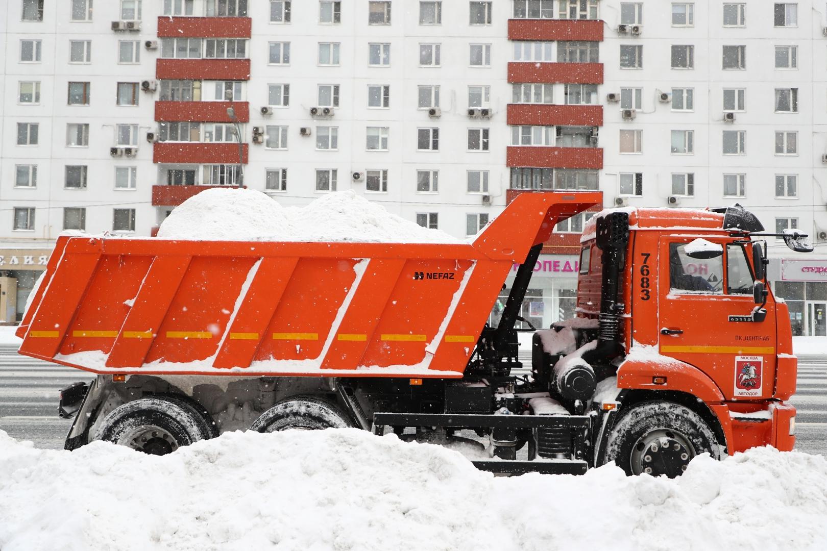 MOSCOW, RUSSIA - FEBRUARY 13, 2021: A Kamaz truck loaded with snow is pictured in Leninsky Prospekt Street during a snowfall. Anton Novoderezhkin/TASS
 Photo via Newscom Newscom/PIXSELL