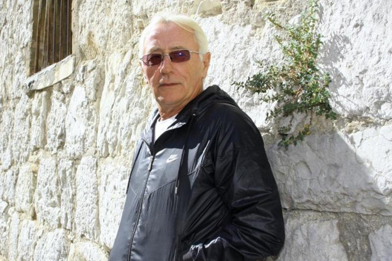 '17.10.2011., Split - Oliver Dragojevic u setnji gradom. Photo: Ivana Ivanovic/PIXSELL'