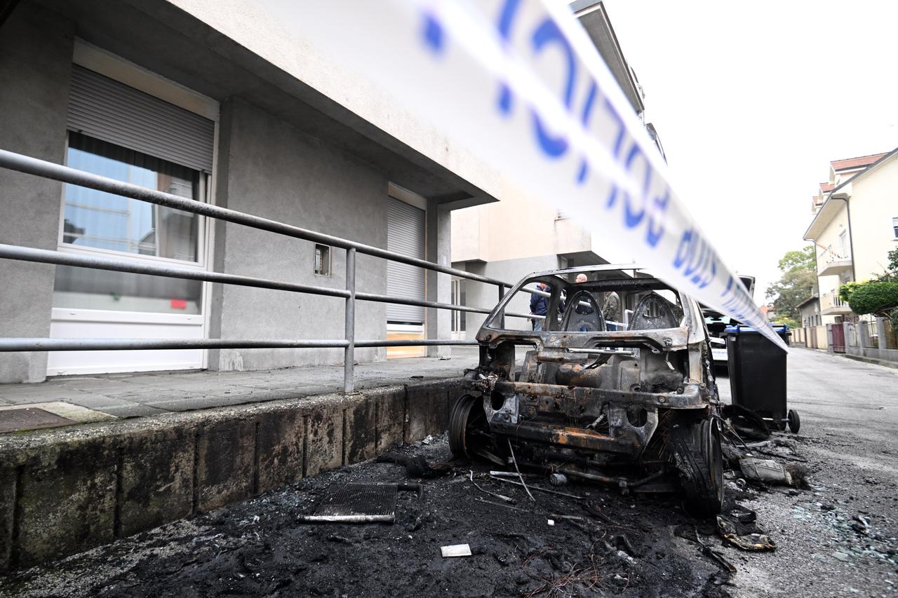 Zagreb: Tijekom noći na Trešnjevci u potpunosti izgorio automobil