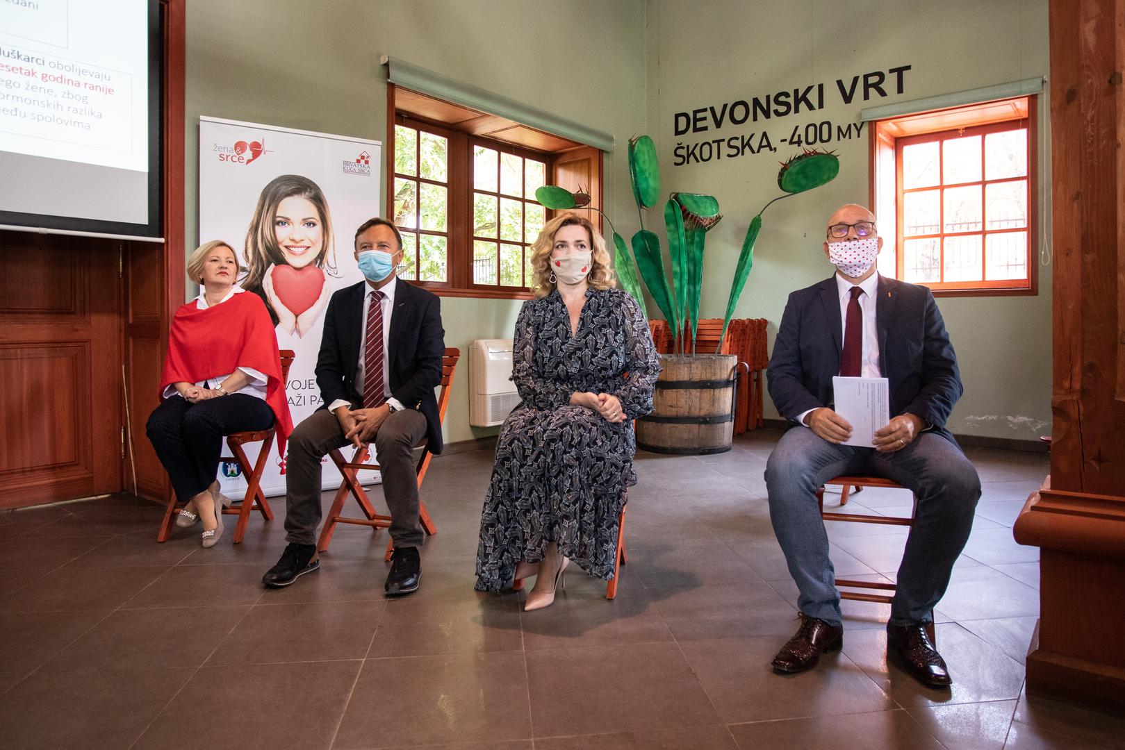 02.10.2020., Zagreb - S ciljem podizanja svjesnosti o cinjenici kako su upravo zene najpogodjenija skupina koja obolijeva od kardiovaskularnih bolesti, Zaklada Hrvatska kuca srca pokrenula je projekt  - Zena i srce. Verica Kralj, Davor Milicic, Ivana Portolan Pajic, Goran Krstacic.Photo: Davor Puklavec/PIXSELL