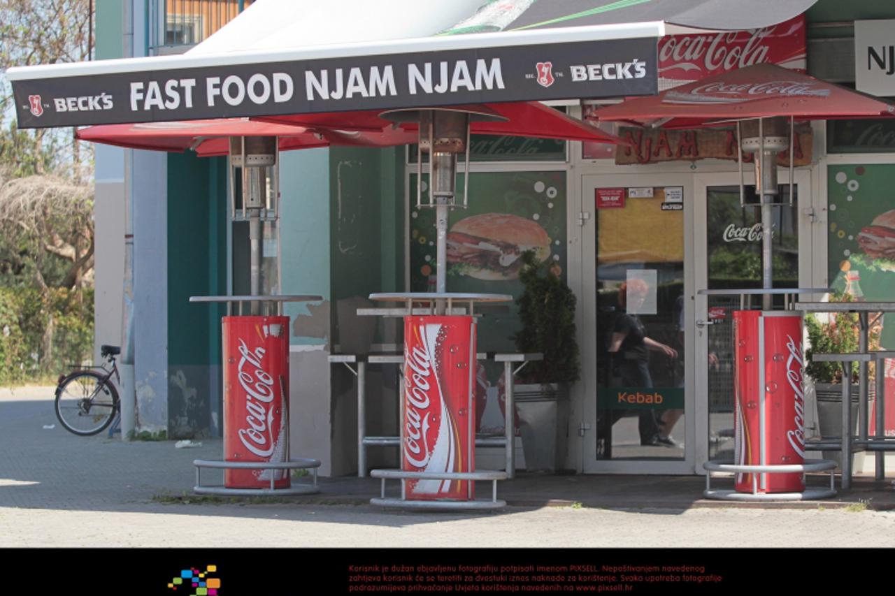 '01.05.2012., Koprivnica - Fast food Njamnjam u kojem je prije nekoliko dana izbila tucnjava.  Photo: Marijan Susenj/PIXSELL'