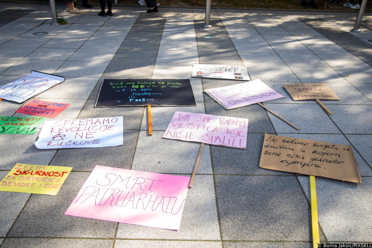 Osijek: Udruga Adela održava akciju "Kava za ženska prava"