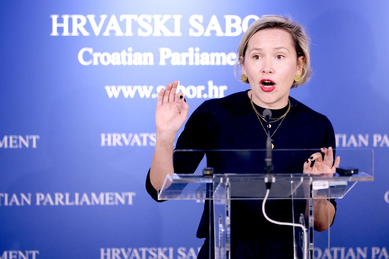 Zagreb: Ivana Kekin i Damir Bakić o prijedlogu izmjena i dopuna Zakona o zdravstvenom osiguranju