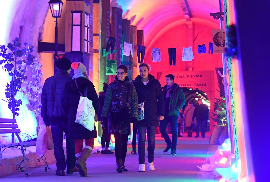 Advent u tunelu Grič