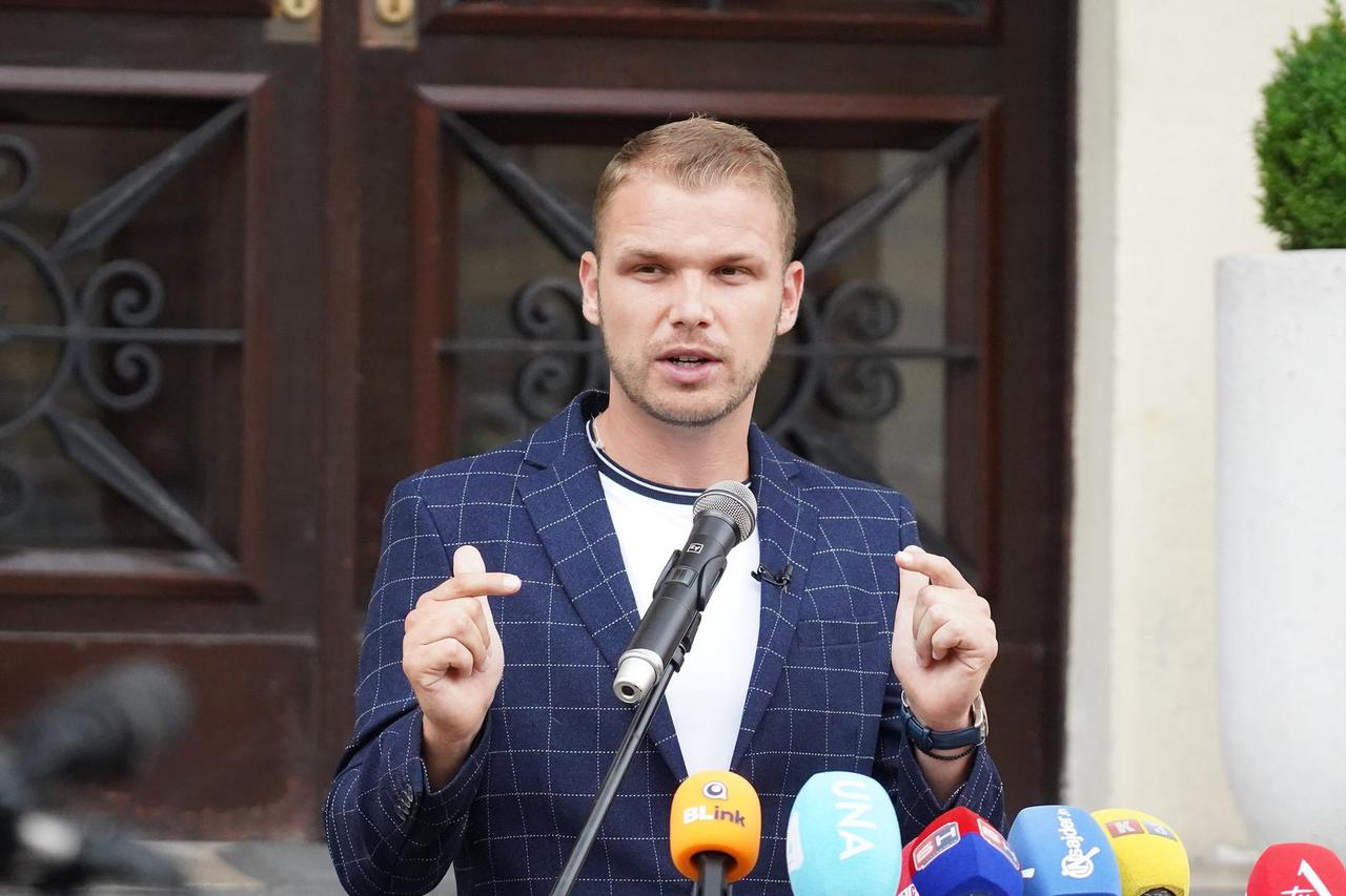 Banja Luka: Izvanredna konferencija za medije gradonačelnika Draška Stanivukovića zbog teške situacije u gradu