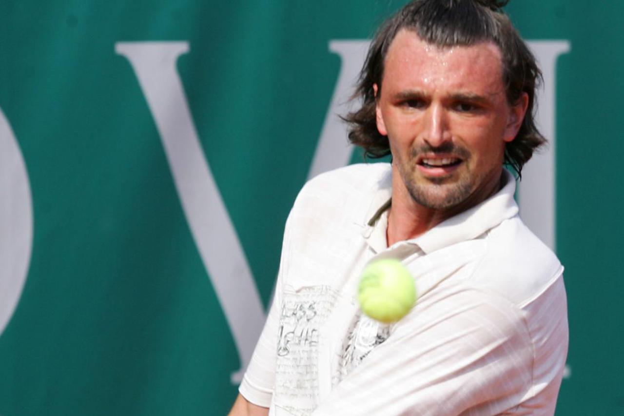 ARHIVA - Novi Vinodolski: Ivanišević u triler završnici svladao McEnroea na veteranskom turniru