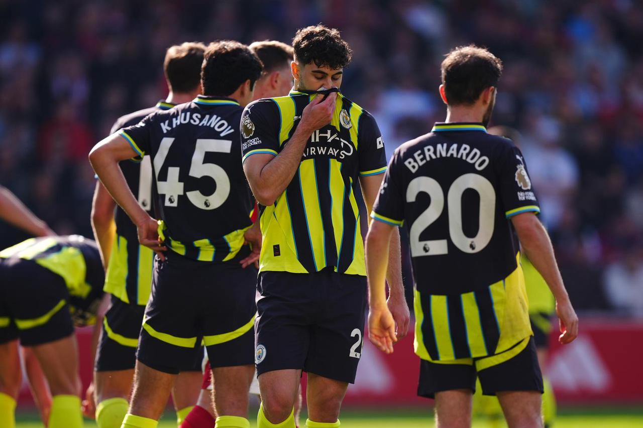 Nottingham Forest v Manchester City - Premier League - City Ground