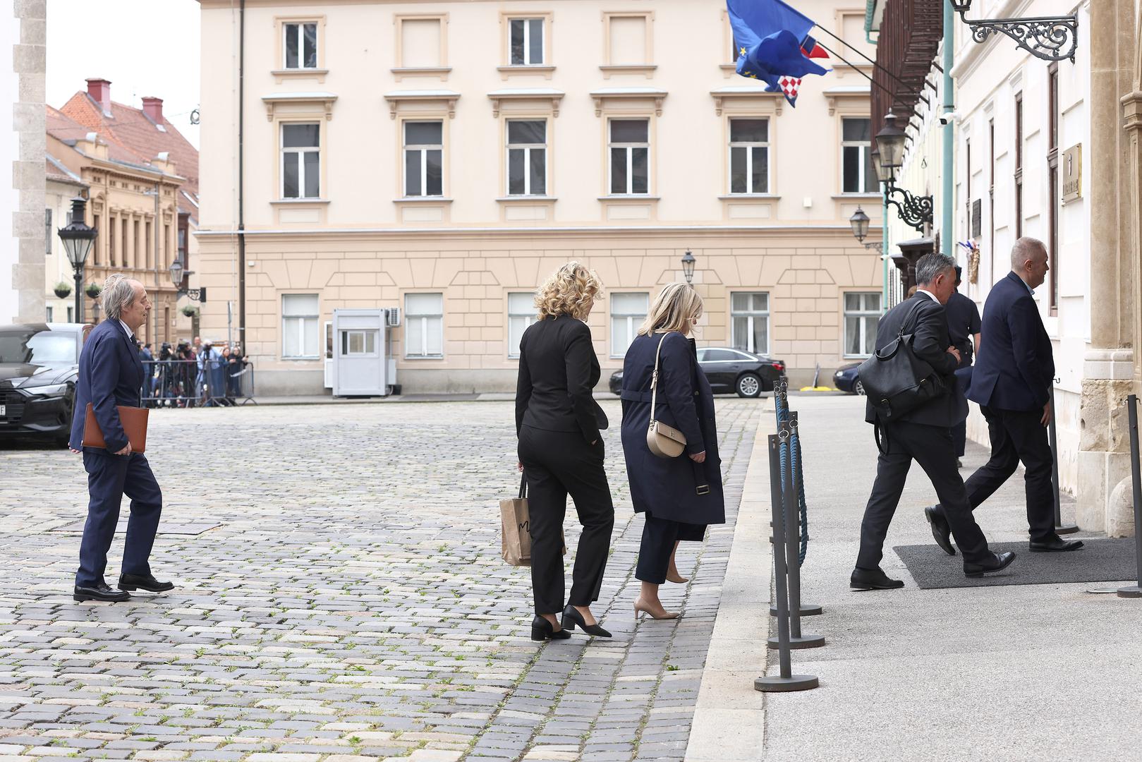 07.05.2024., Zagreb - Zastupnici nacionalnih manjina dolaze u Banske dvore na pregovore s HDZ-om o formiranju vecine.  Photo: Patrik Macek/PIXSELL