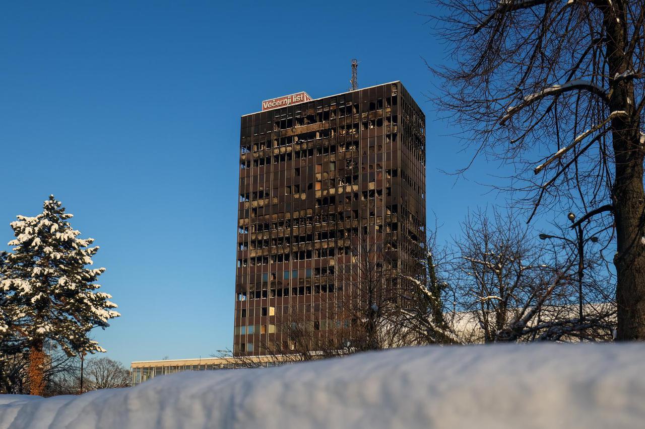 Zagreb: Gotovo dva mjeseca prošla su od požara na neboderu Vjesnik