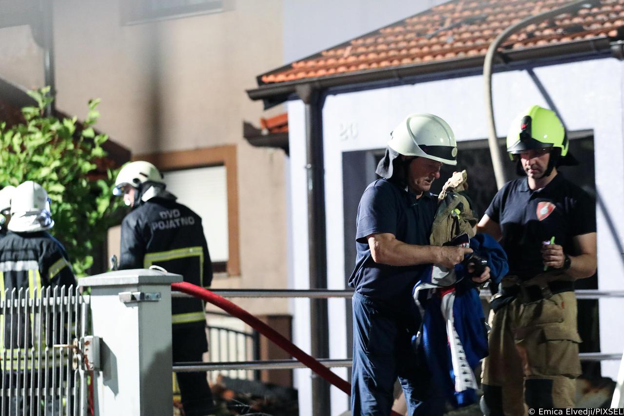 Veliki požar u Zaprešiću, plamen zahvatio nekoliko kuća
