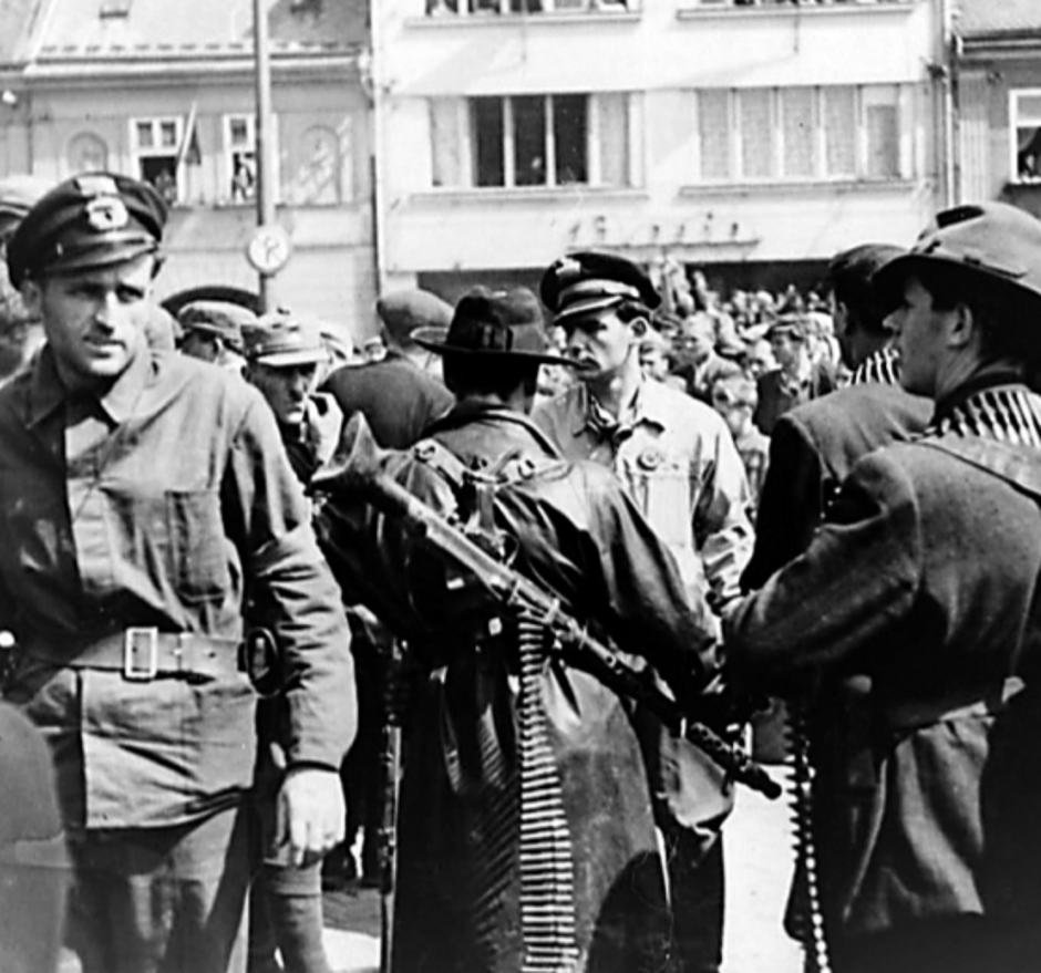 Bivši vojnici NDH, borci Prve jugoslavenske partizanske brigade „Maršal Tito“ koji su se pridružili češkim partizanima