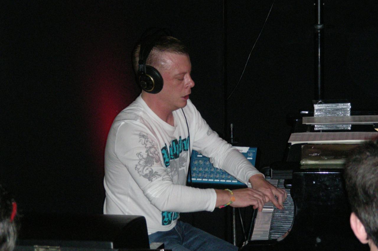 dedić