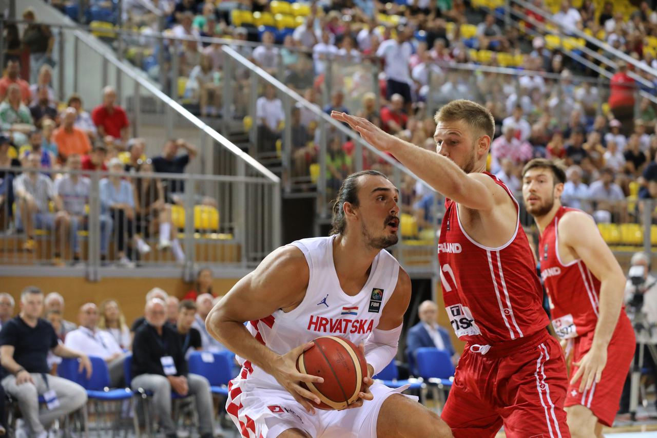 Opatija: Pretkvalifikacije za EuroBasket 2025., Hrvatska - Švicarska