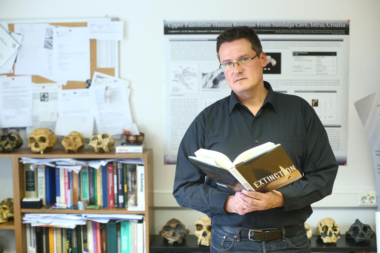 27.10.2015., Zagreb - Ivor Jankovic, pomocnik ravnatelja na Institutu za antropologiju. Photo: Sanjin Strukic/PIXSELL