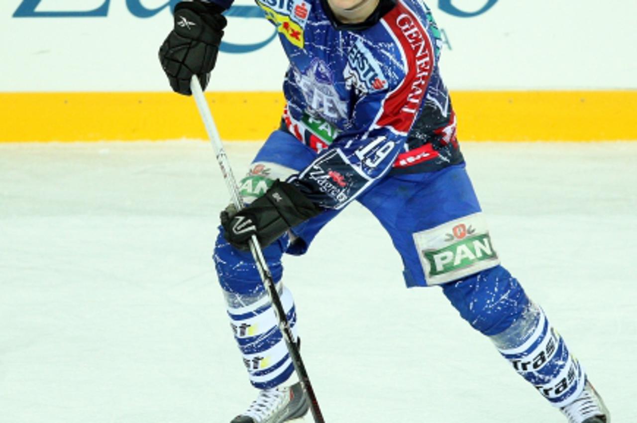 '17.01.2012., Arena Zagreb, Zagreb - Arena Ice Fever, KHL Medvescak - HDD Tilia Olimpija. Ryan Kinasewich. Photo: Slavko Midzor/PIXSELL'