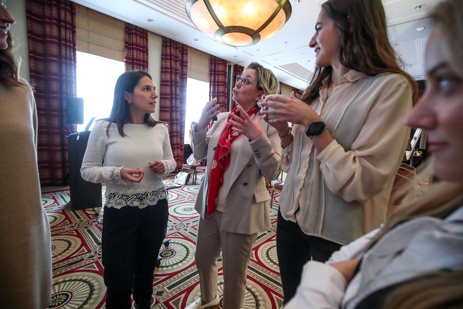 Zagreb: U hotelu Esplanade odrzan projekt Večernjeg lista "Mentorstvo"