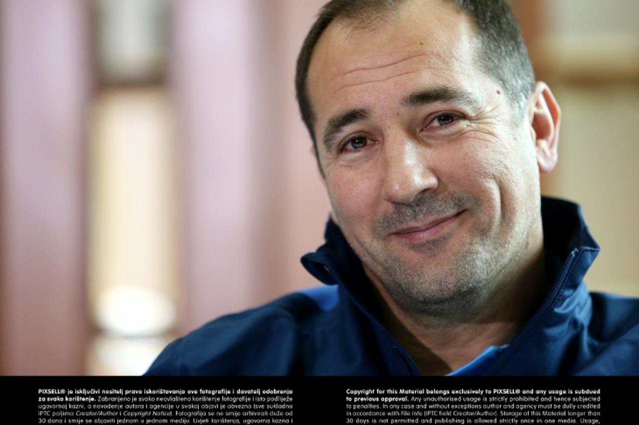 '20.03.2013., Zagreb - U hotelu AS izbornik hrvatske nogometne reprezentacije Igor Stimac odrzao je press konferenciju. U prvom dijelu konferencije prisutna je bila cijela reprezentacia zbog kratke ce