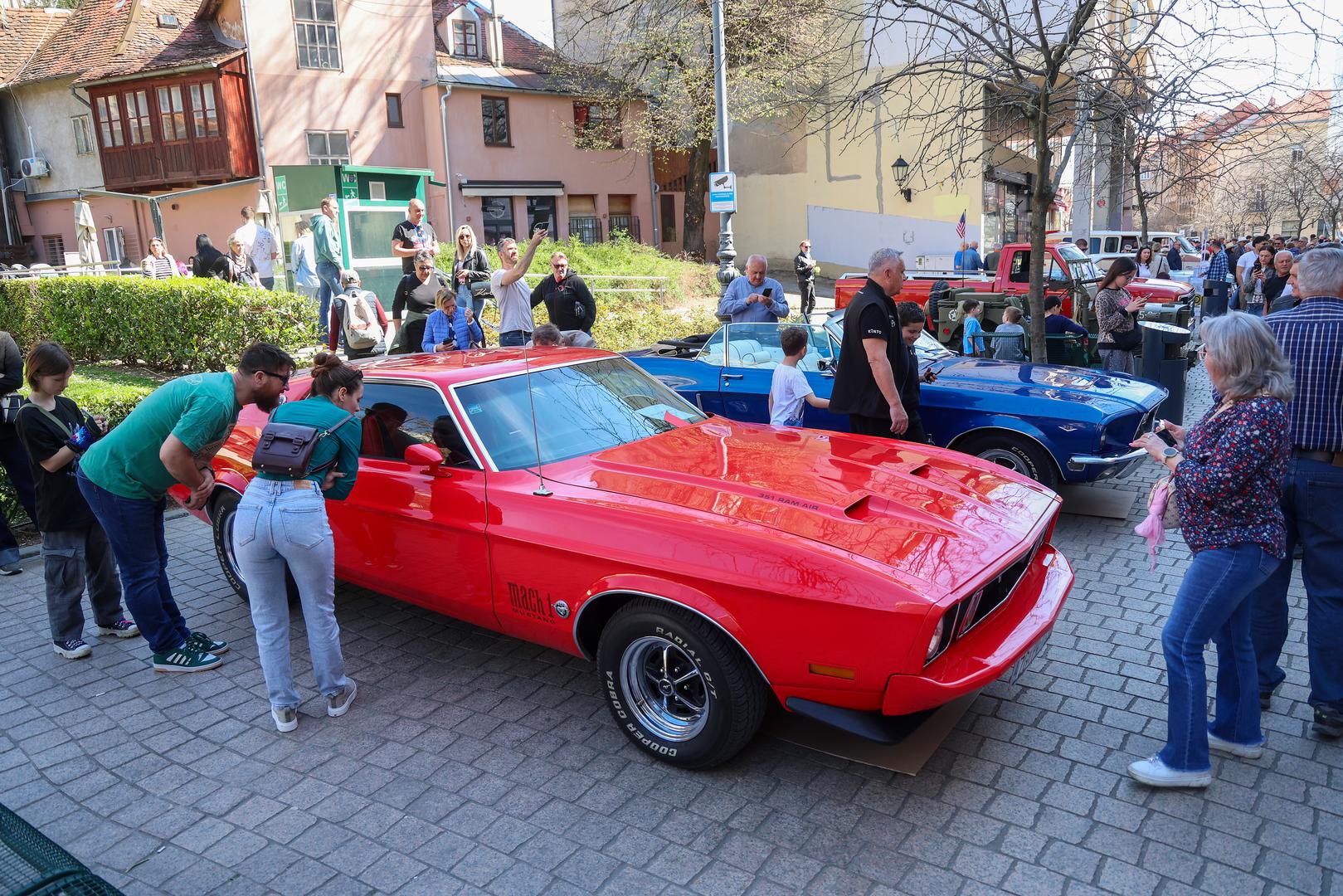 Europski trg danas su od 10 do 14 sati ispunili deseci sačuvanih primjeraka iz šezdesetih, sedamdesetih i osamdesetih godina prošlog stoljeća, a zainteresiranost je bila zaista velika. 