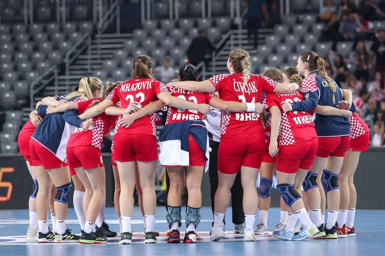 Hrvatske i njemačke reprezentativke odigrale prijateljsku utakmicu u Areni Zagreb