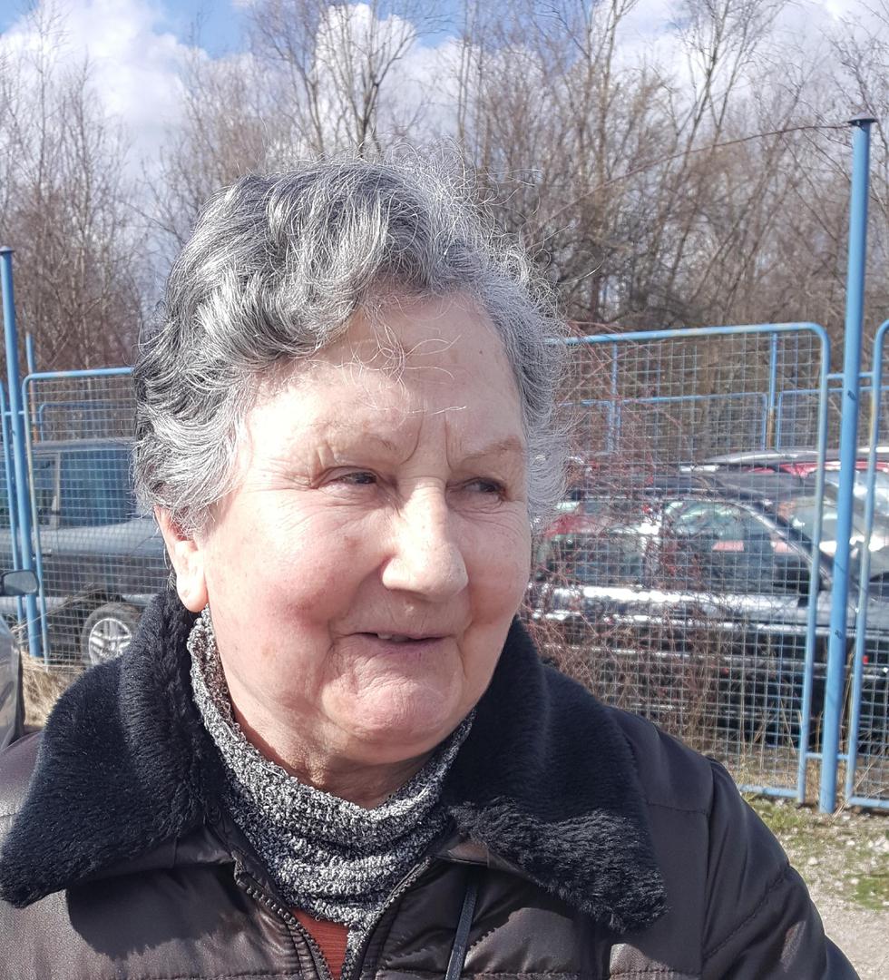 Hafeza Čaušević (81), umirovljenica: Jako mi smetaju nagle promjene u temperature jer osjećam slabost, glava me boli... Vrijeme je potpuno poludjelo