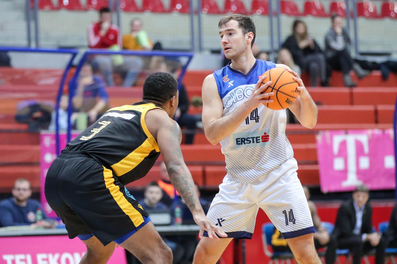 Zagreb: Utakmica Prvenstva Hrvatske košarkaša, KK Cibona - KK Split
