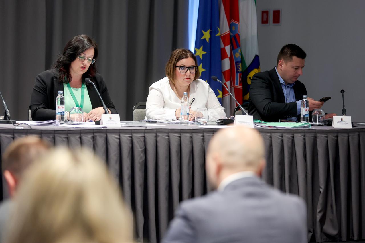 Zagreb: 10. sjednica Županijske skupštine Zagrebačke županije u hotelu Internacional