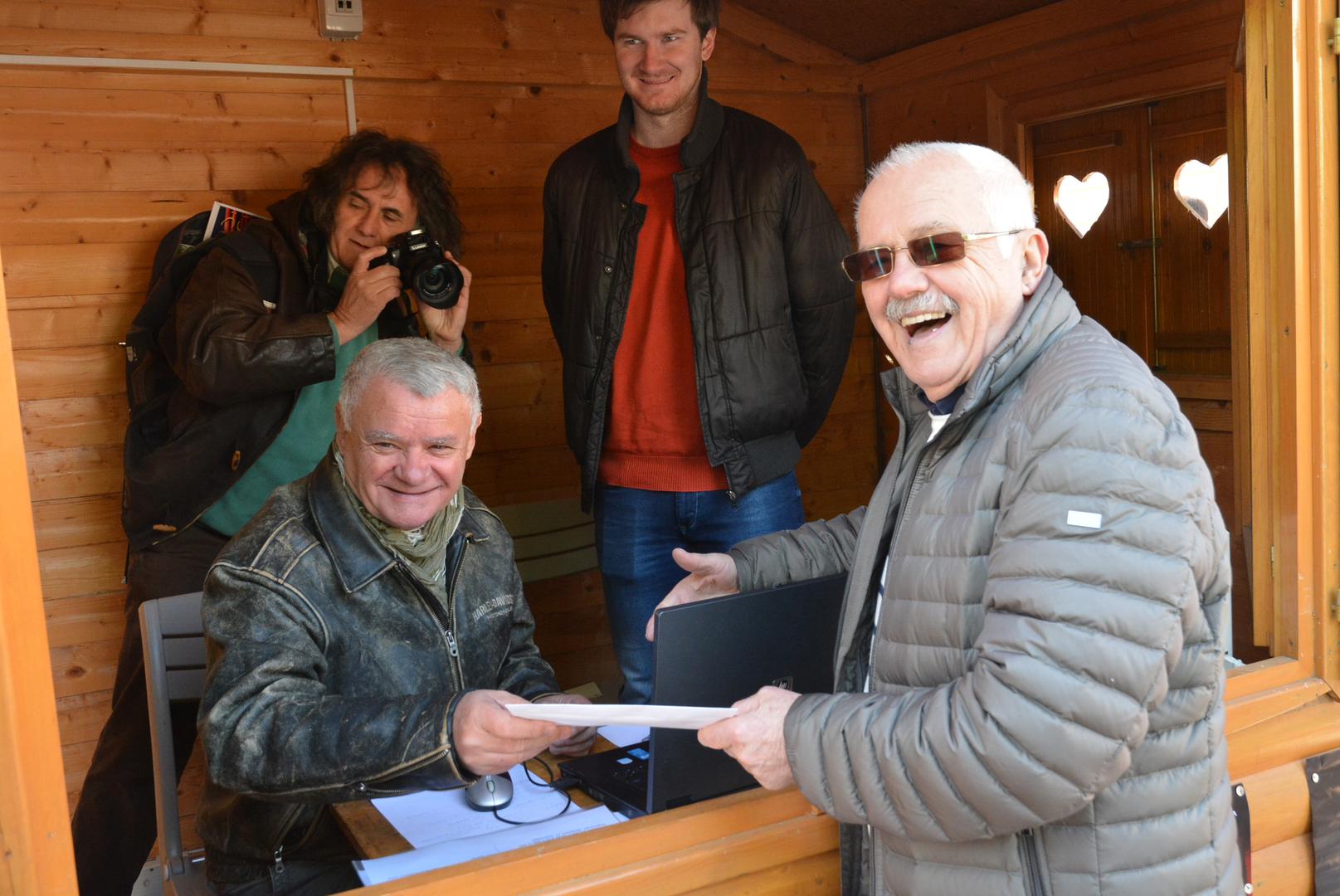 Uz očevu nesebičnu podršku, Marko se uspješno izliječio u komuni Susret u Ivanovcu kod Okučana.