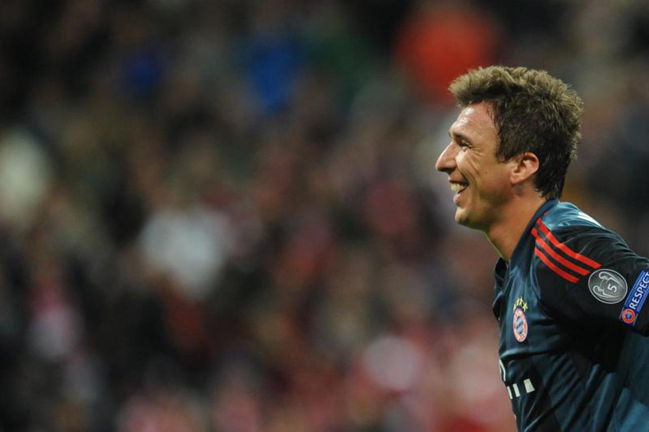 Mario Mandžukić (1)