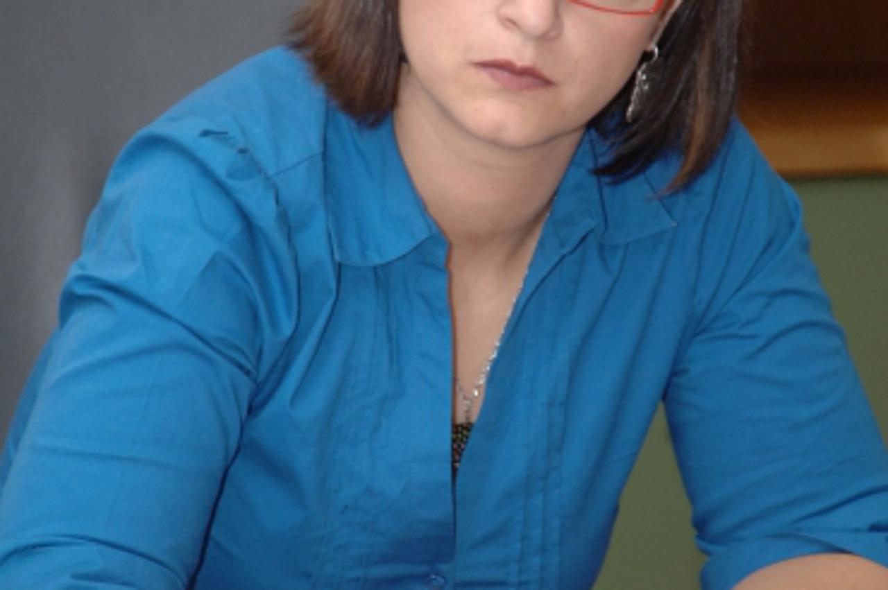 '17.07.2009., Split - Odrzana je konferencija za novinare u upravi policijske postaje Split povodom sve veceg broja neregistriranih vozila. Marina Kraljevic Gudelj.  Photo: Leonard Nincevic/Vecernji l