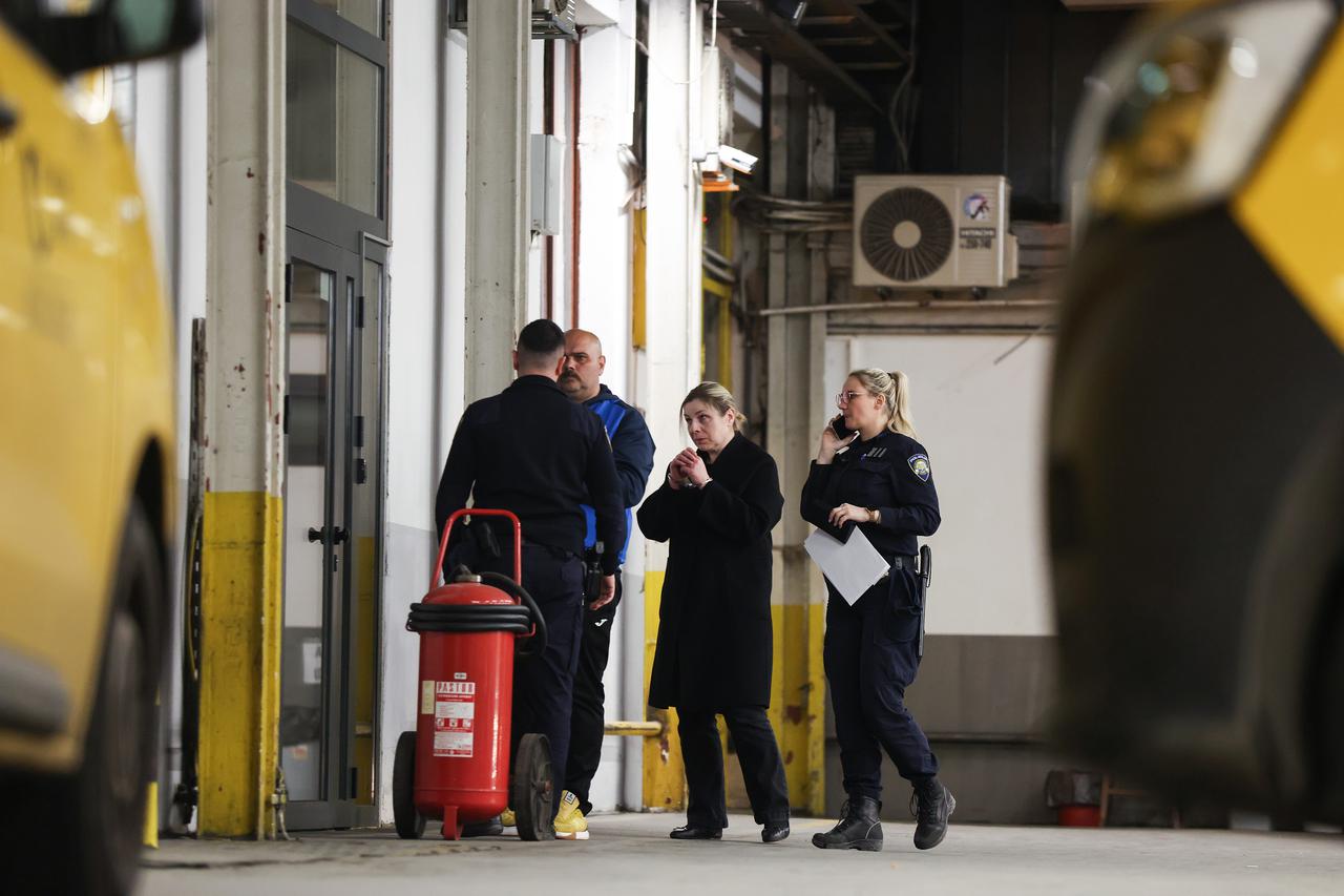 Zagreb: Privo?enje uhi?enih HEP-ovaca u USKOK 