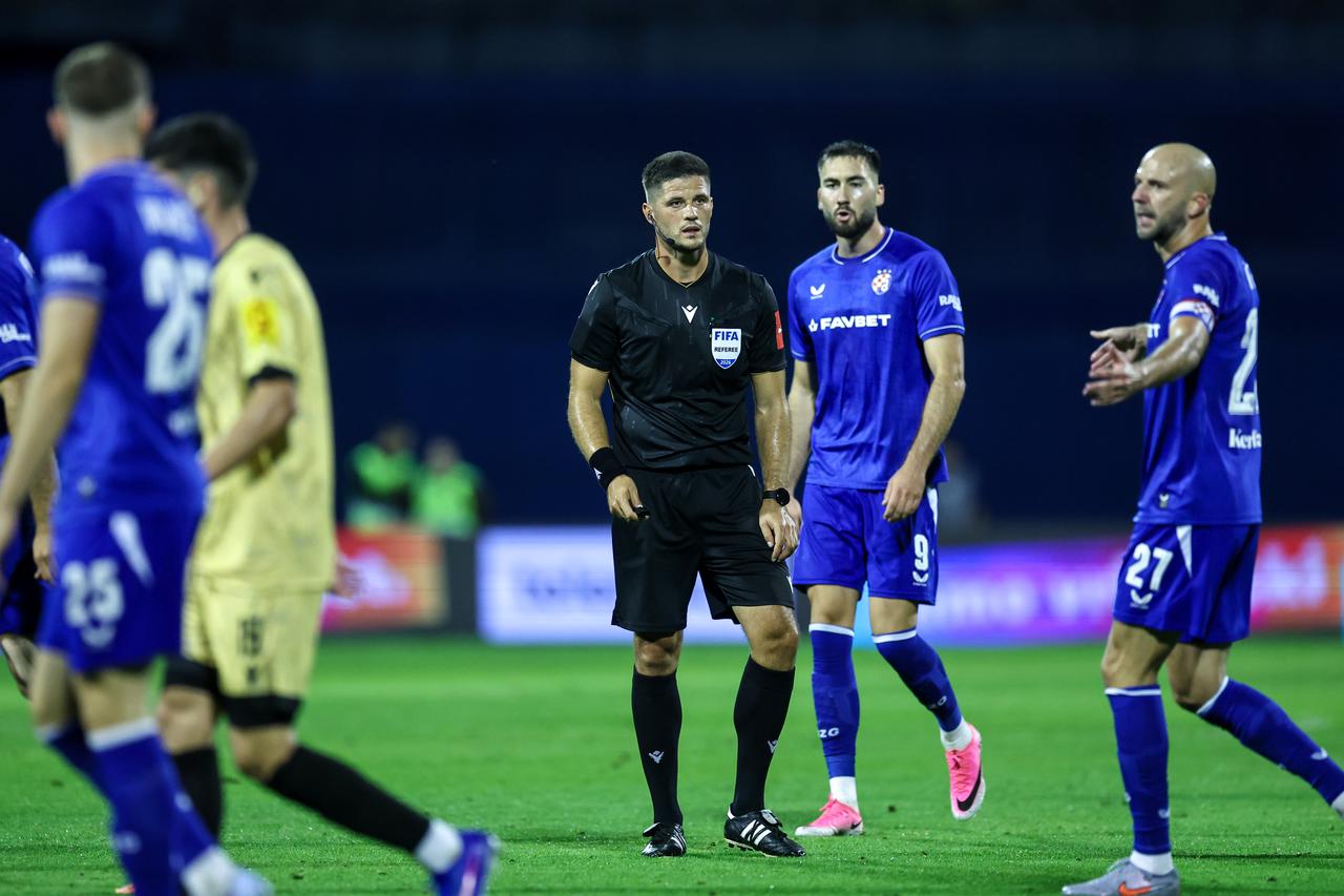 Zagreb: GNK Dinamo i NK Lokomotiva susreli su se u 8. kolu SuperSport HNL-a