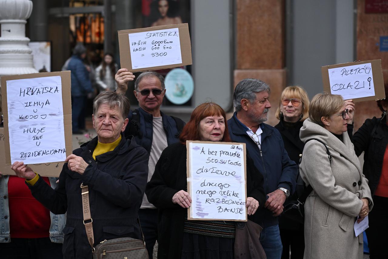 Zagreb: Stranka Hoćemo pravedno održala prosvjed zbog odnosa Vlade prema umirovljenicima