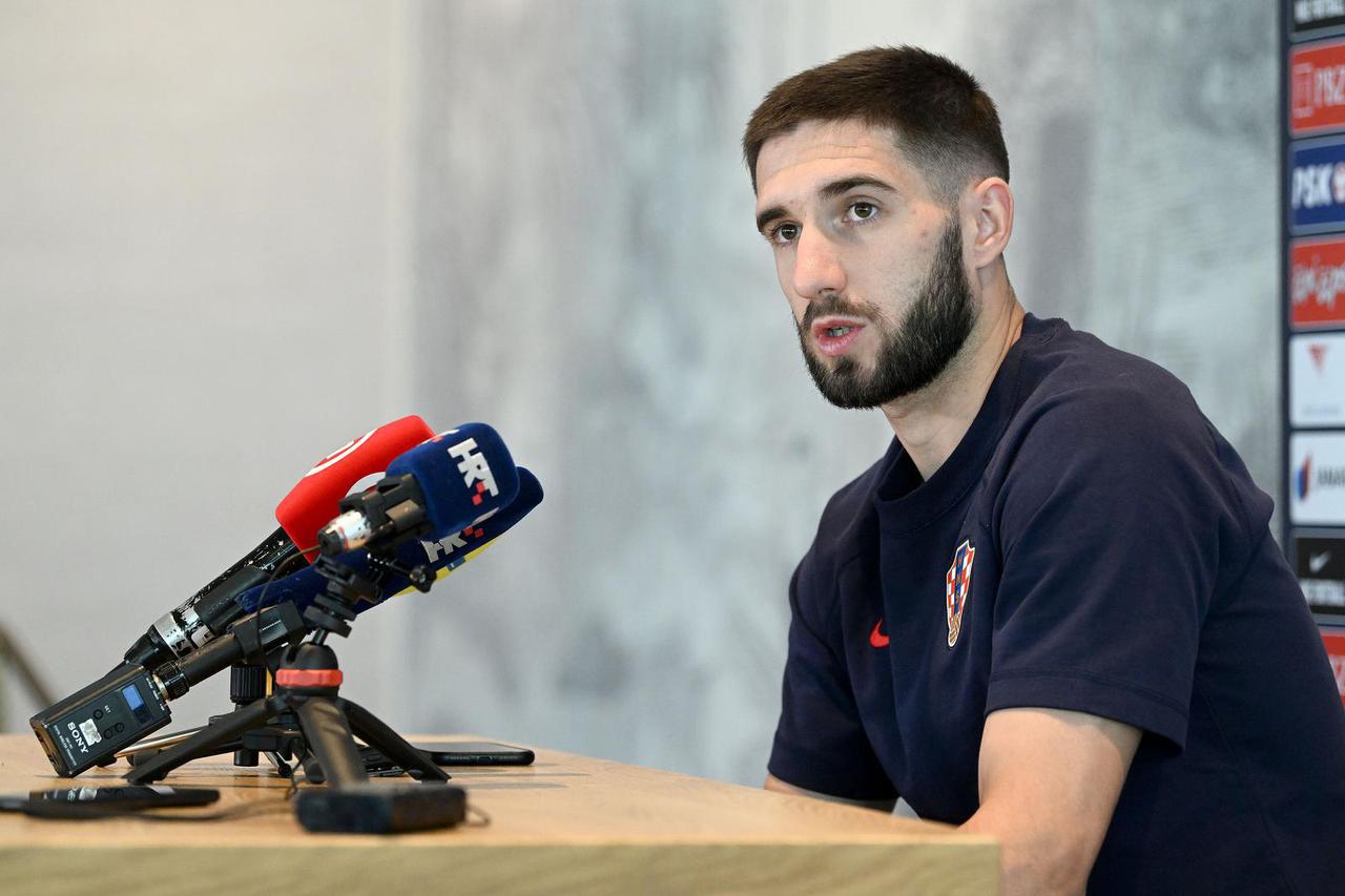 Rotterdam: Luka Ivanušec i Martin Erlić održali konferenciju za medije