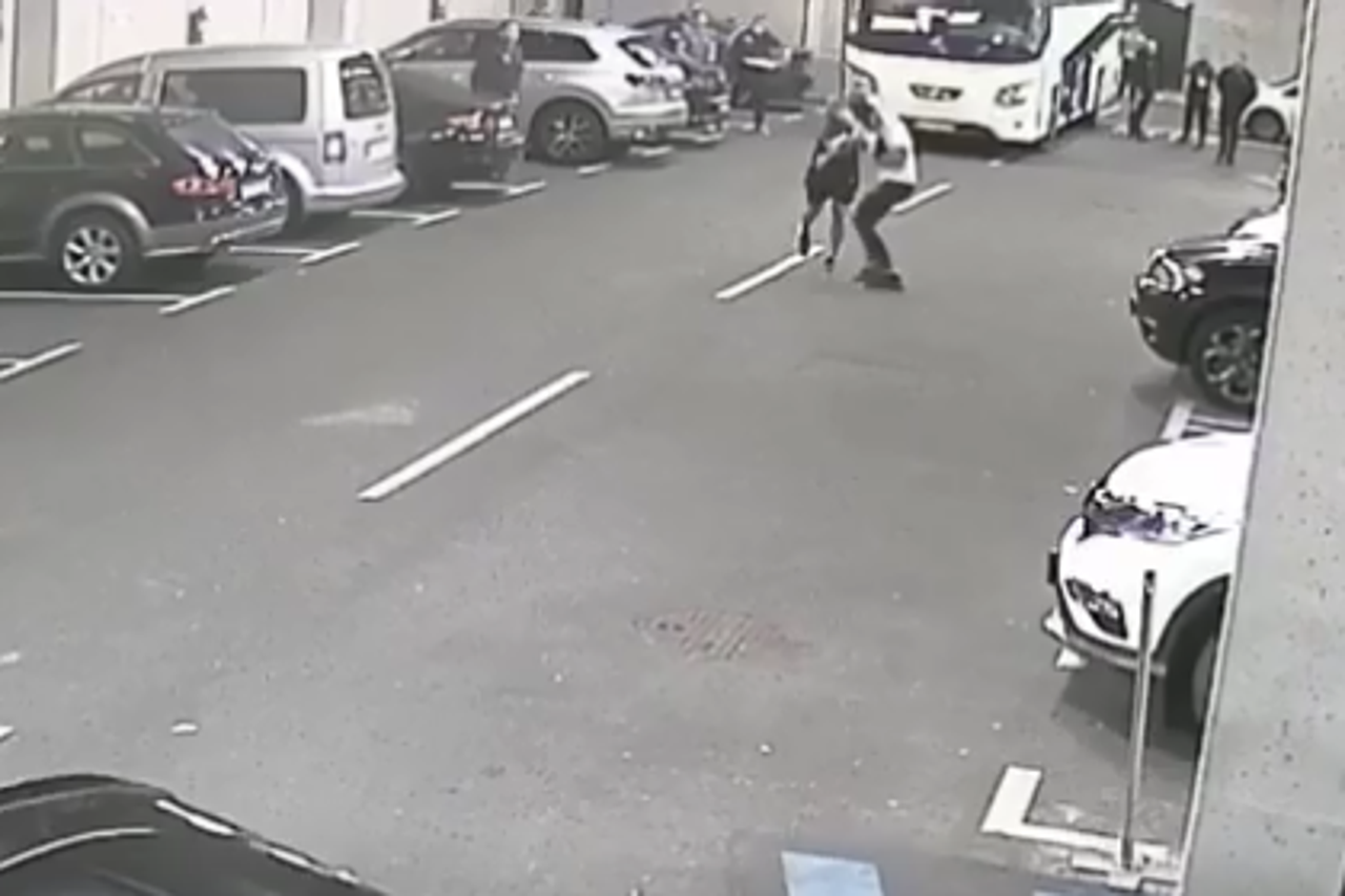 Napad Grezde na Čolaka