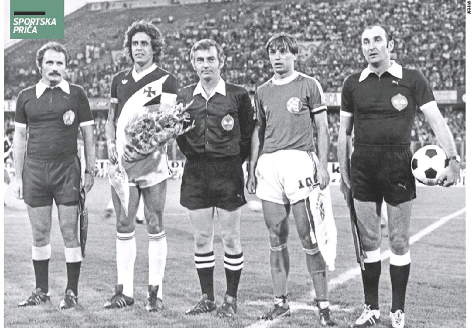 Na fotografiji u utakmici protiv Vasco da Game