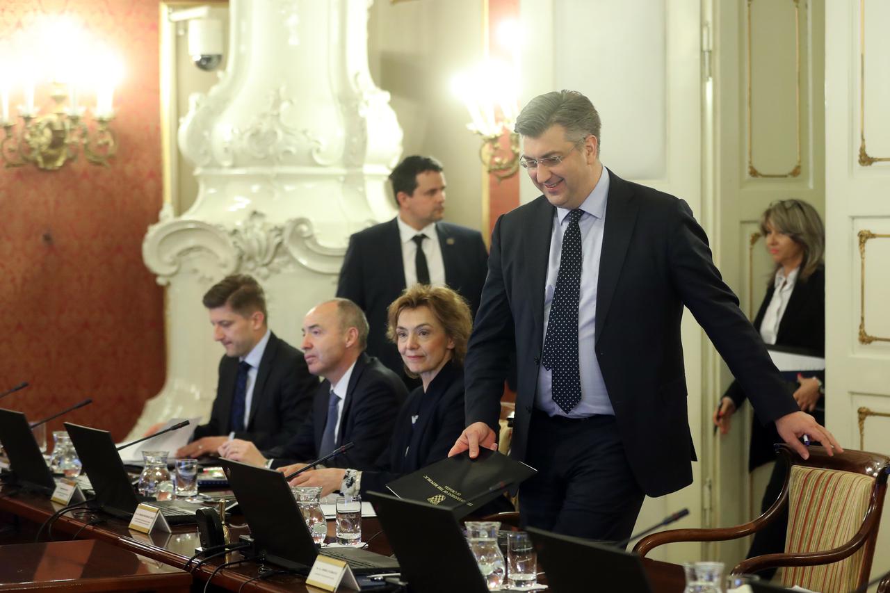Novi Zakon o sprječavanju sukoba interesa priprema se u Ministarstvu uprave, koje vodi Lovro Kuščević